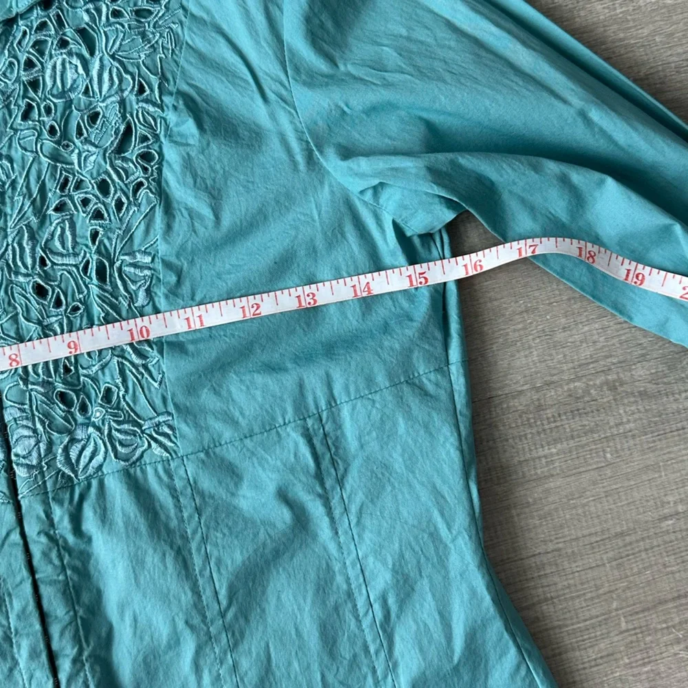 VTG Bebe Y2K Teal Hook & Eye Embroidered Blouse - Picture 5 of 7